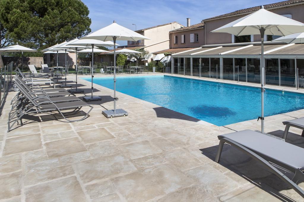 Le Domaine Des Oliviers Hotel Pierrelatte Kültér fotó