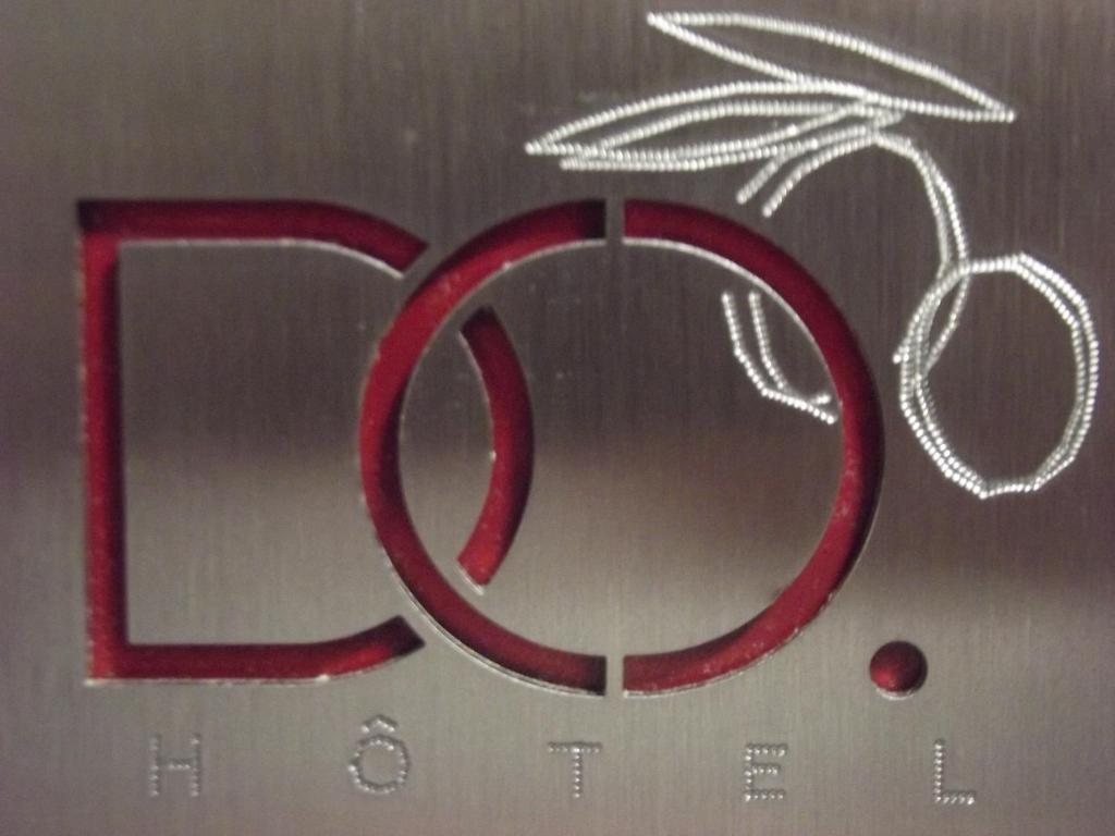 Le Domaine Des Oliviers Hotel Pierrelatte Kültér fotó