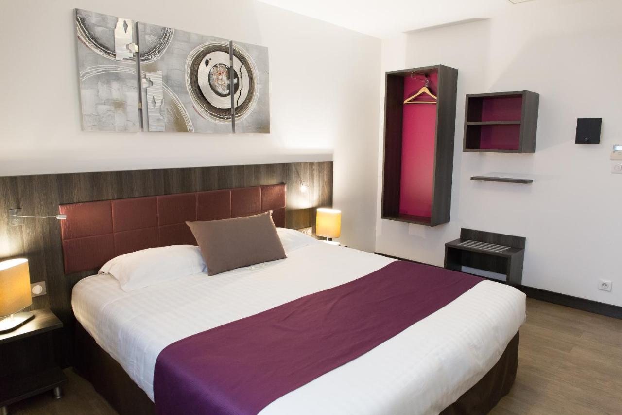 Le Domaine Des Oliviers Hotel Pierrelatte Kültér fotó