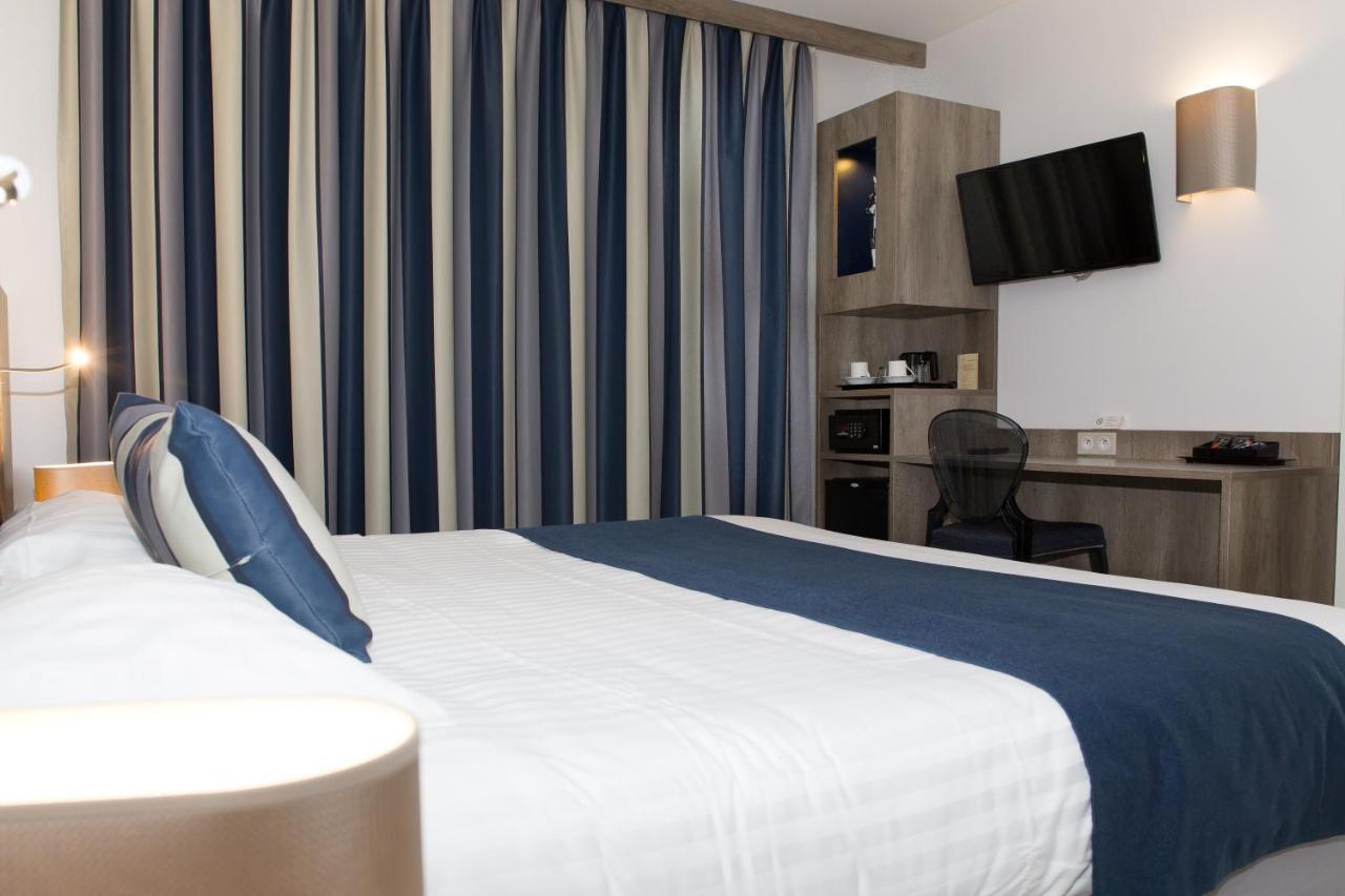 Le Domaine Des Oliviers Hotel Pierrelatte Kültér fotó